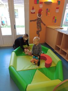 Visite de Séverine ROGEZ à l’atelier parents enfants