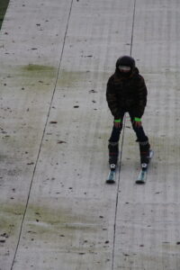 Les enfants des écoles primaires s’entraînent au ski !