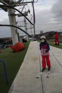 Les enfants des écoles primaires s’entraînent au ski !