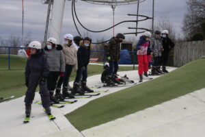 Les enfants des écoles primaires s’entraînent au ski !