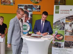 Remise du Label Bio au restaurant scolaire