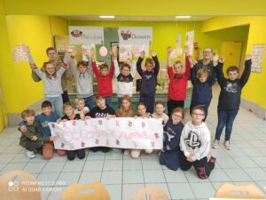 OCTOBRE ROSE au RESTAURANT SCOLAIRE