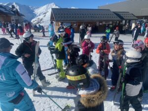 LES BRONZES FONT DU SKI !