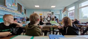 Une double sensibilisation dans les écoles