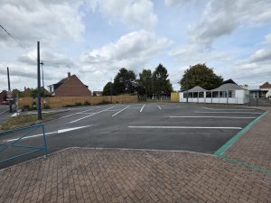 De nouveaux aménagements sur le parking de l’école maternelle