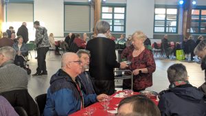 930 bons de Noël distribués aux seniors !