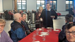 930 bons de Noël distribués aux seniors !