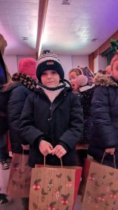 Distribution de colis de Noël