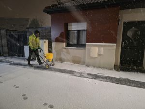 Nos agents municipaux sur le front de la neige