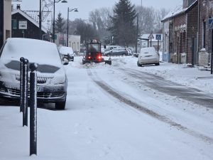 Nos agents municipaux sur le front de la neige