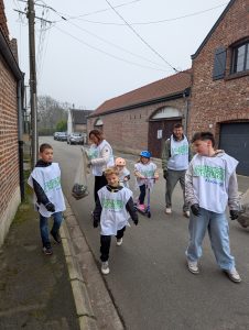 Opération « nettoyons la nature »