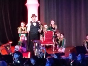 Le spectacle des enfants des écoles primaires
