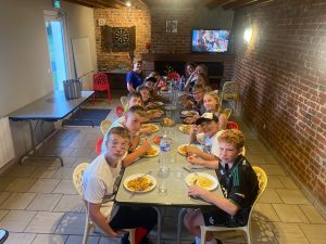 CLUB ADOS JEUNESSE : CLAP DE FIN POUR LE SÉJOUR A BECOURT !